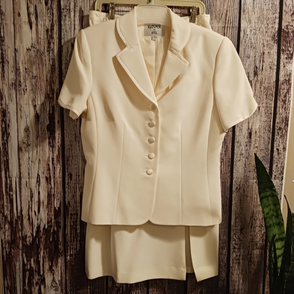 NWT Kasper Cream Women's 2pc Suit sz 14